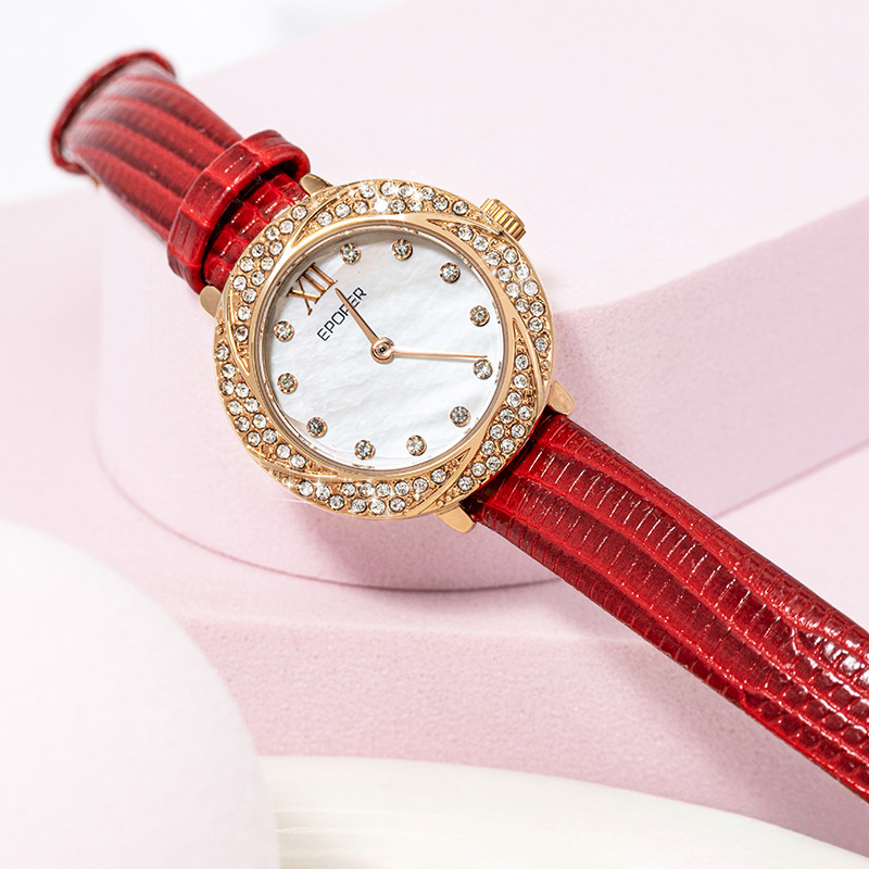 Luksusowy damski zegarek z mot – Zodiac Luxury Watch recenzja i cena