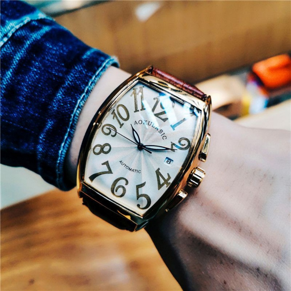Luksusowy męski zegarek mechan – Cartier Watch Santos recenzja i cena